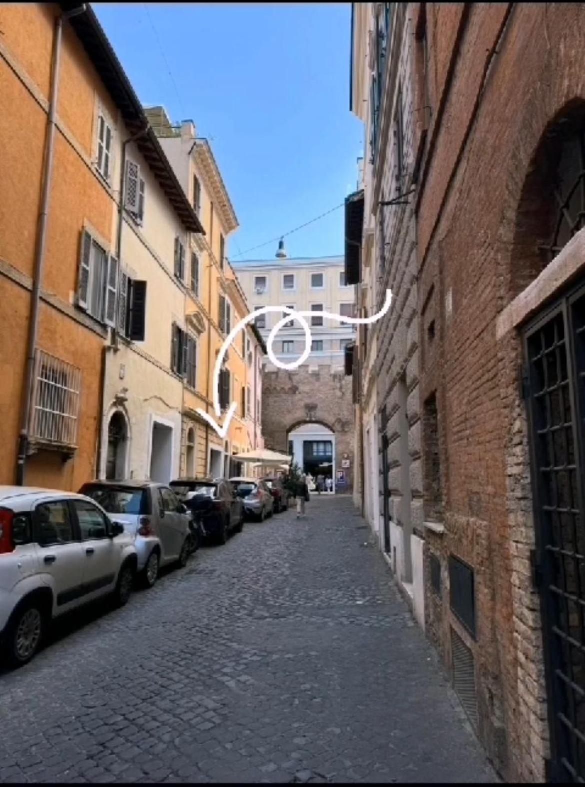 Casa Lella Al Borgo Pio, A Pochi Passi Da San Pietro Apartment *